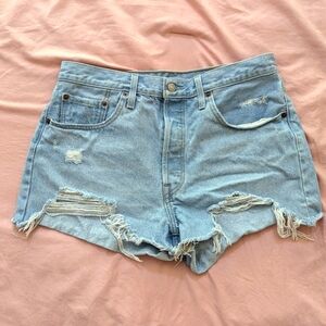 Levi's 501 Shorts - Size 31